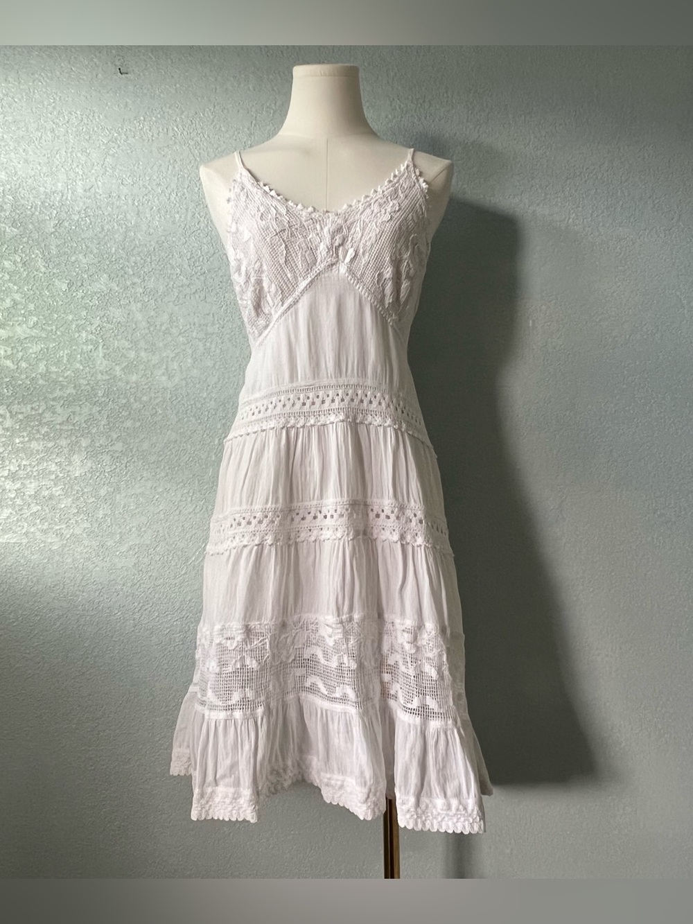 SCUlly White Cotton Lace Midi Dress Boho Crochet Tiered Sundress Cottagecore M